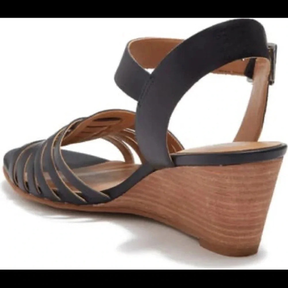 🌸NEW🌸 SUSINA Terra Wedge Leather Sandal - Picture 2 of 5